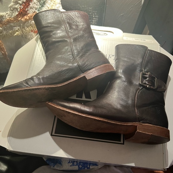 Best ever Frye boots! - Picture 8 of 12